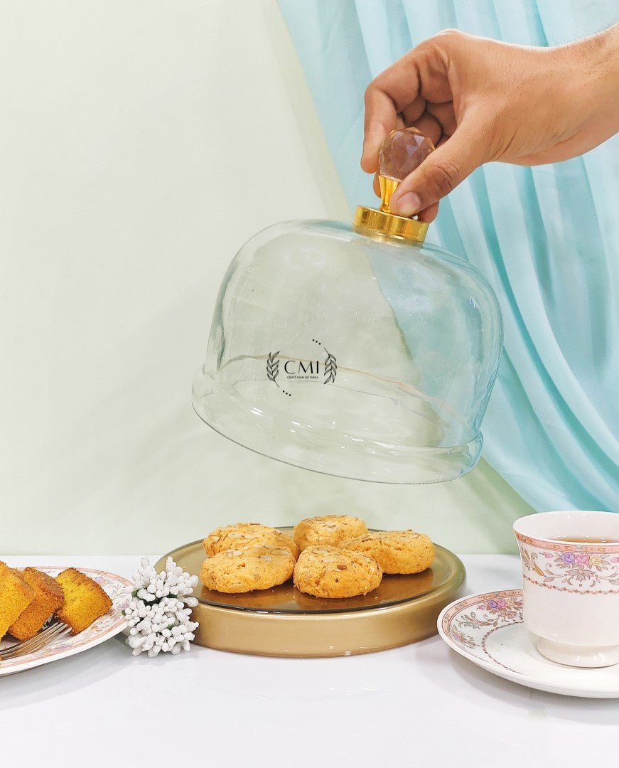 Glass Cake Dome With Glass Base & Daimond Knob