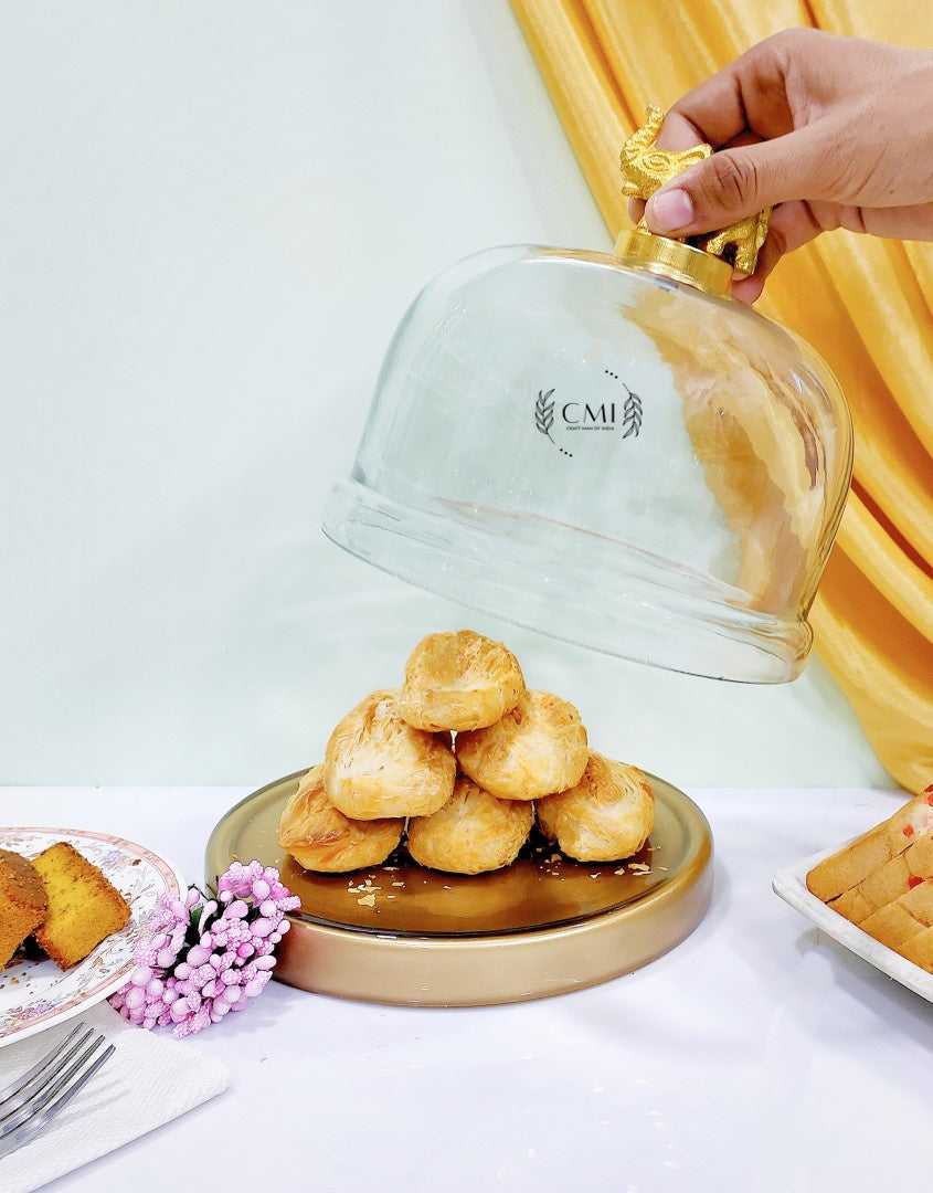 Glass Cake Dome With Glass Base & Metal Elephant Knob