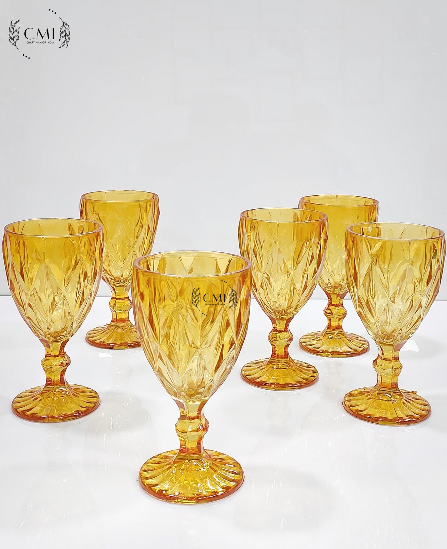 Red Wine Glass Plain Set - Gold