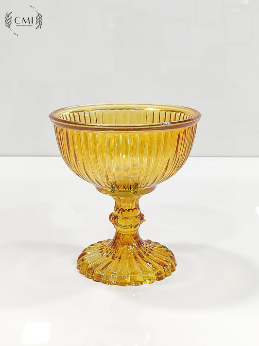 Pedastal Glass Ribbed Bowl Plain Set  Gold