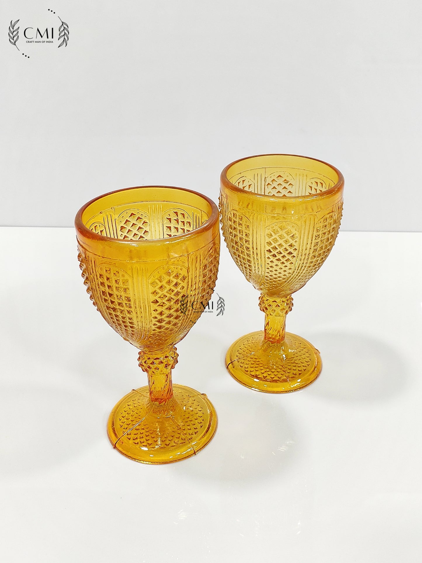 Designer Red Wine Glass Dotted Finish