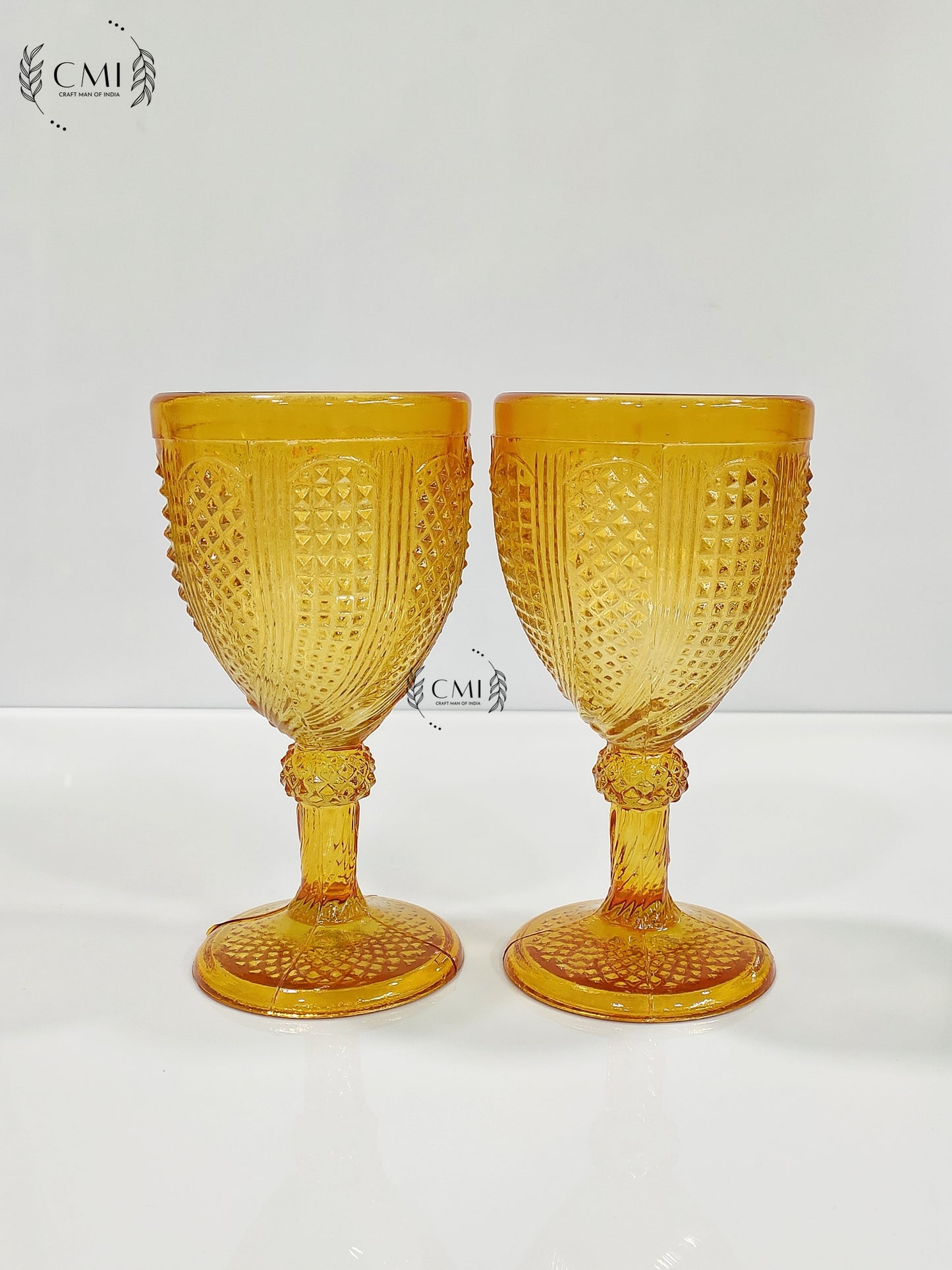 Designer Red Wine Glass Dotted Finish
